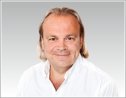 Dr. med. Ulf Blecker, Orthopäde aus Düsseldorf. Orthopädie Düsseldorf.